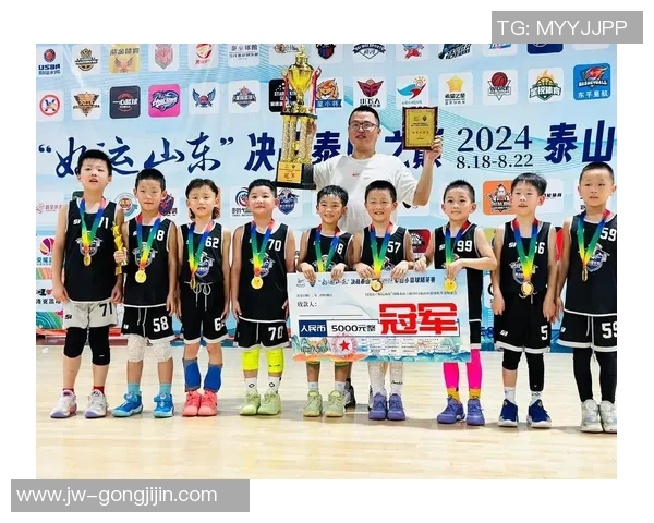 努力超越姚明的梦想之路:追寻篮球巅峰的奋斗与坚持 努力超越姚明的梦想之路:追寻篮球巅峰的奋斗与坚持