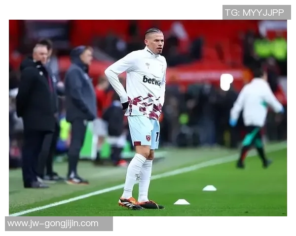 身高183的足球明星如何在赛场上展现卓越才华与魅力