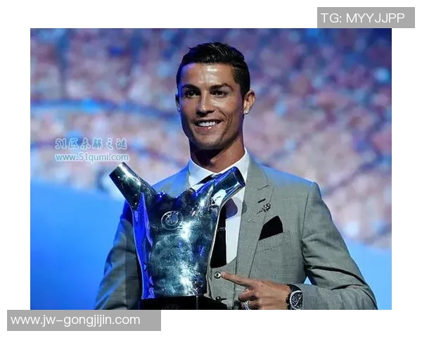 全球服役足球明星排名榜揭晓谁是足坛传奇的巅峰之作