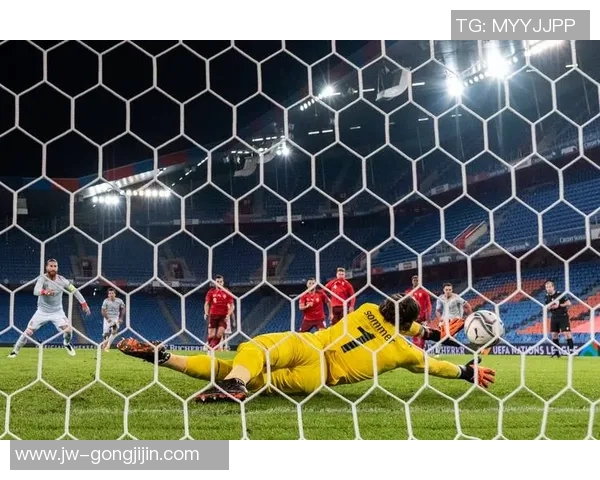 西班牙11号足球明星的辉煌历程与未来展望 西班牙11号足球明星的辉煌历程与未来展望