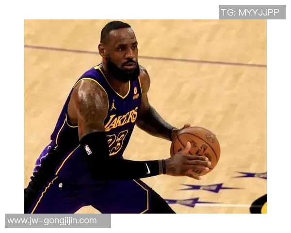 卷毛篮球明星的传奇之路与背后故事揭秘