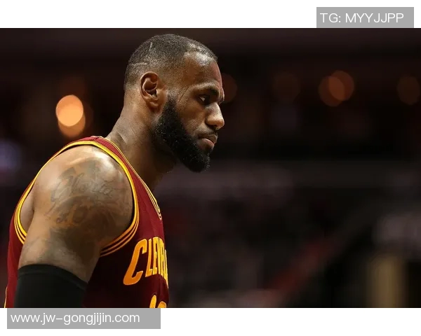 娱乐明星与篮球明星的职业特点与社会影响力的深度对比分析